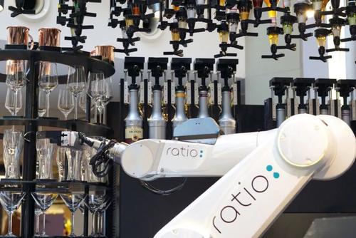 韓國現首家機器人咖啡館,人工智能將來會取代人類嗎？