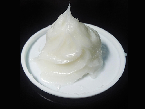 選擇塑膠零件潤滑脂要考慮哪些因素呢？